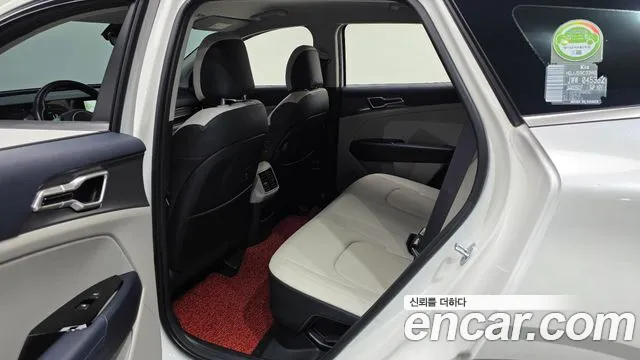 Kia Sportage — Фото автомобиля 23