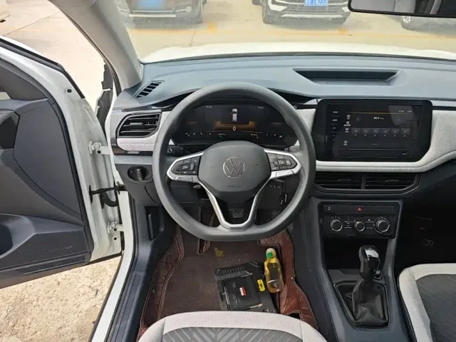 Volkswagen Tharu — Фото автомобиля 10