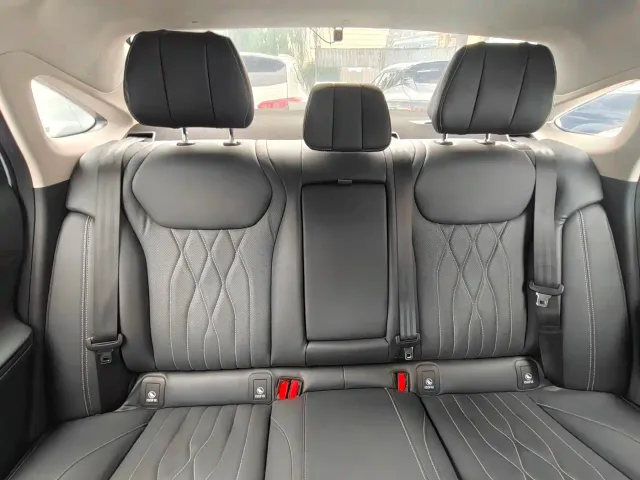 Chery Arrizo 8 — Фото автомобиля 12