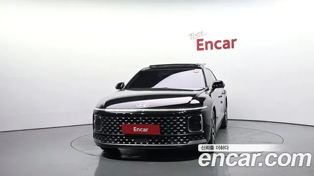 Hyundai Grandeur Grandeur (GN7) 3.5 LPG 2WD (Для маломобильных пассажиров) — Фото автомобиля 3