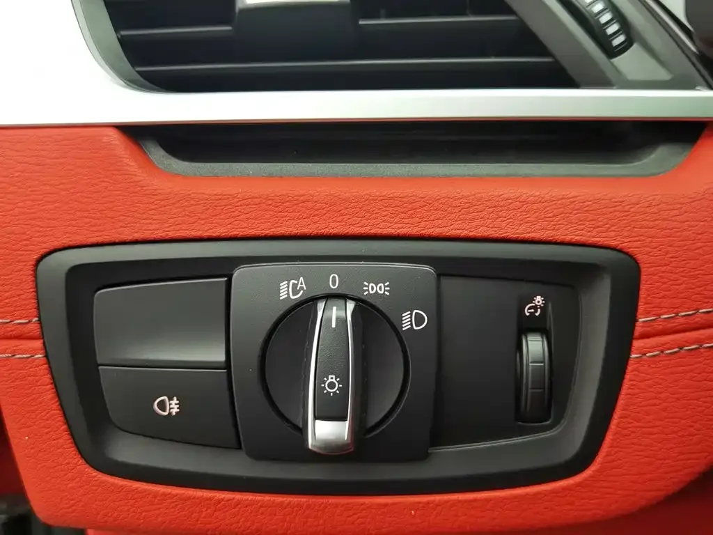 BMW BMW X2 2022 sDrive25i M Sport Package — Фото автомобиля 21