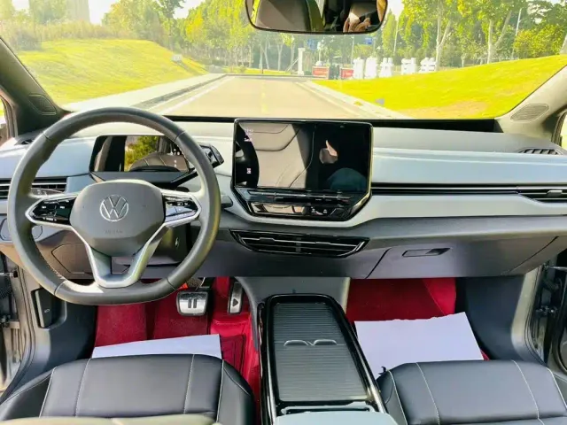 Volkswagen ID.4 X — Фото автомобиля 9