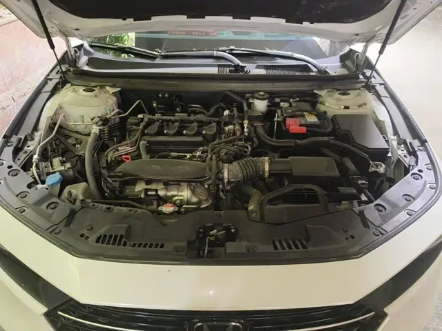 Honda Accord — Фото автомобиля 3