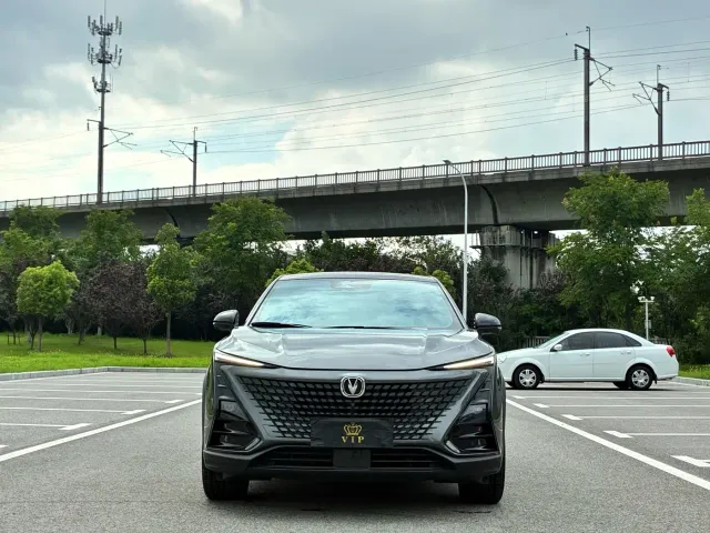 Changan UNI-T — Фото автомобиля 2