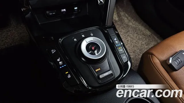 Kia Seltos New — Фото автомобиля 12