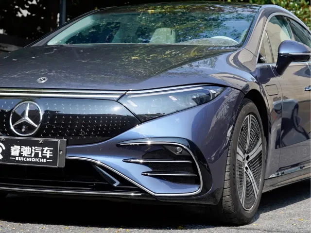 Mercedes-Benz EQS — Фото автомобиля 7