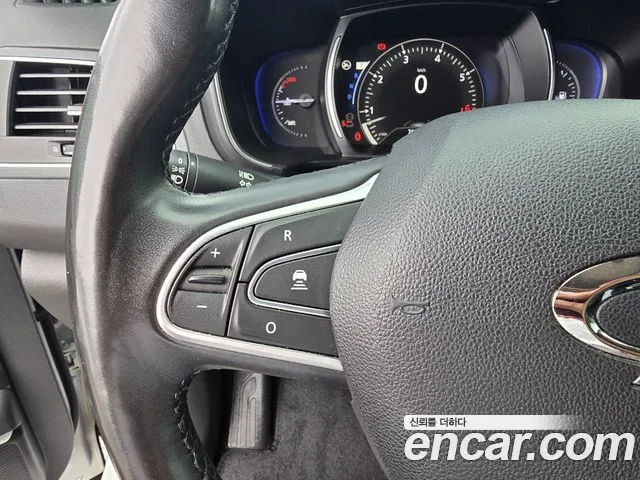 Renault-KoreaSamsung QM6 Новый QM6 2.0 LPe RE Signature 2WD — Фото автомобиля 9