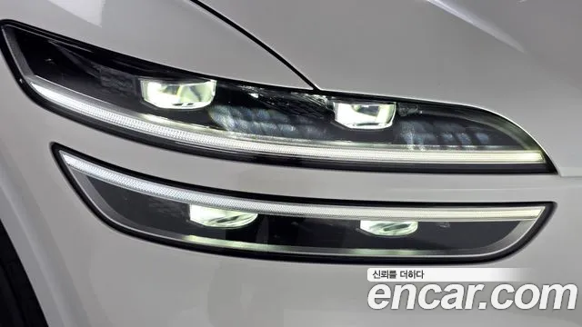 Genesis GV70 — Фото автомобиля 7