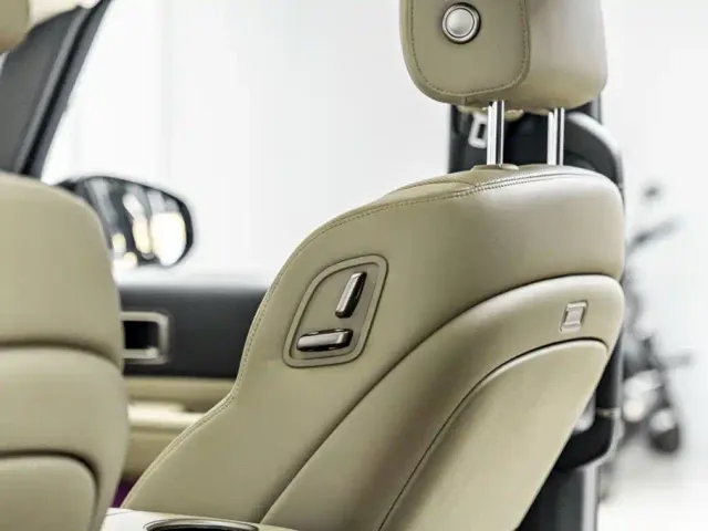 Li Auto MEGA — Фото автомобиля 30
