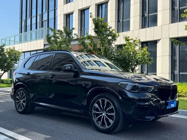 BMW X5 — Фото автомобиля 6