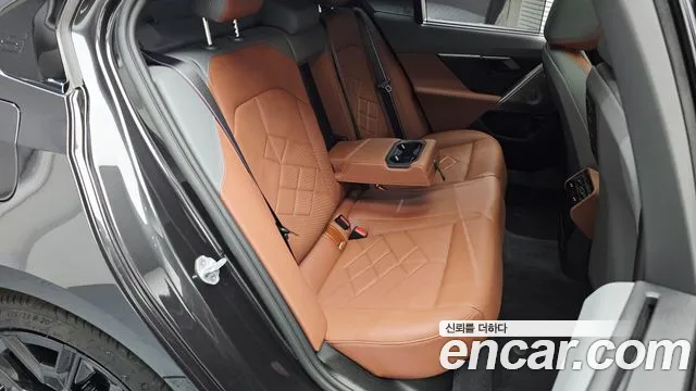 BMW 5-Series 5 серия (G60) 530i xDrive M Sport Pro Special Edition — Фото автомобиля 17
