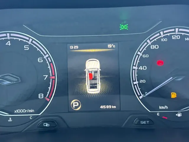 Geely Vision X6 — Фото автомобиля 17
