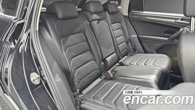 Volkswagen Tiguan — Фото автомобиля 17