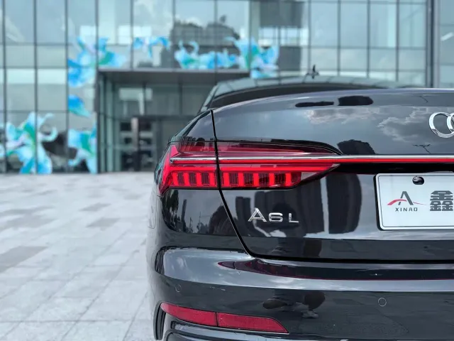 Audi A6L — Фото автомобиля 9