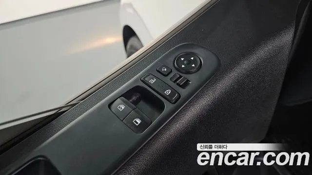 Hyundai Staria — Фото автомобиля 19