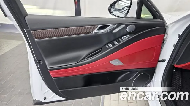 Genesis G80 RG3 — Фото автомобиля 13