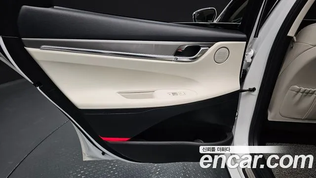 Hyundai Grandeur Новый Grandeur IG — Фото автомобиля 24