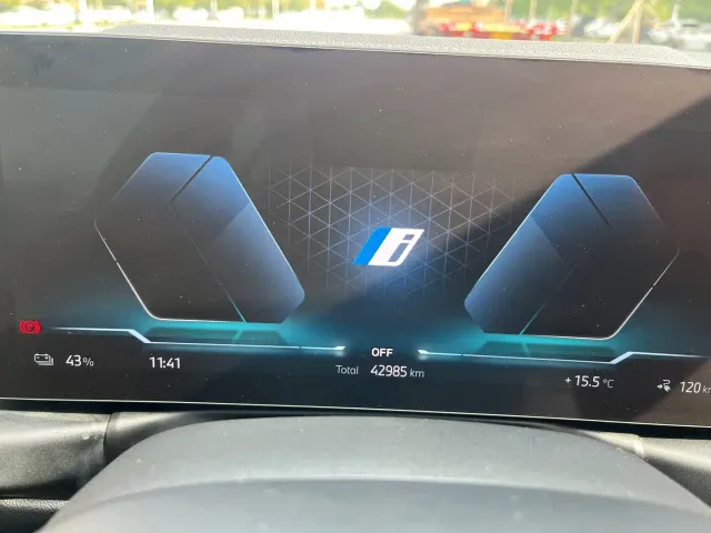 BMW i3 — Фото автомобиля 6