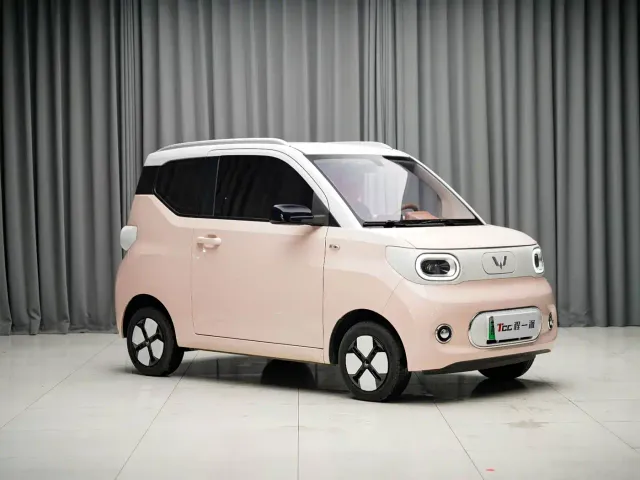 Wuling Hongguang Mini EV — Фото автомобиля 3
