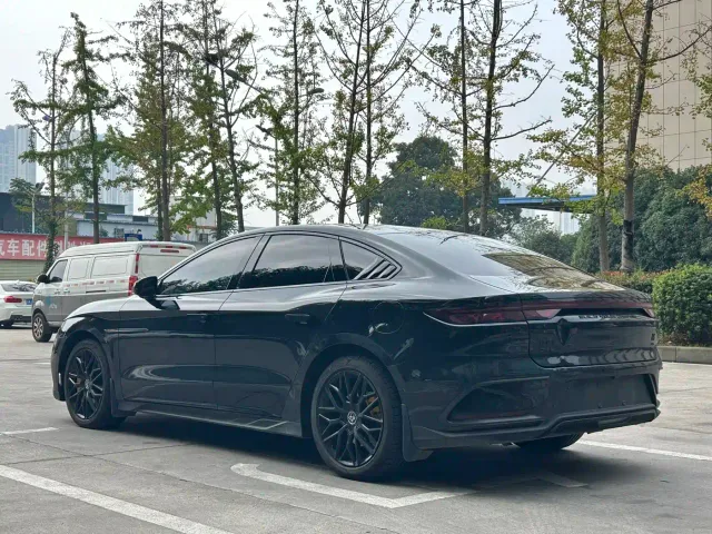 BYD Han — Фото автомобиля 8