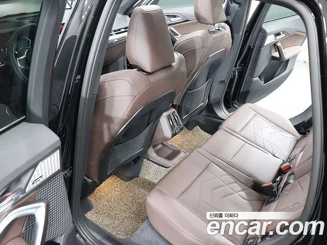 BMW X1 U11 — Фото автомобиля 16