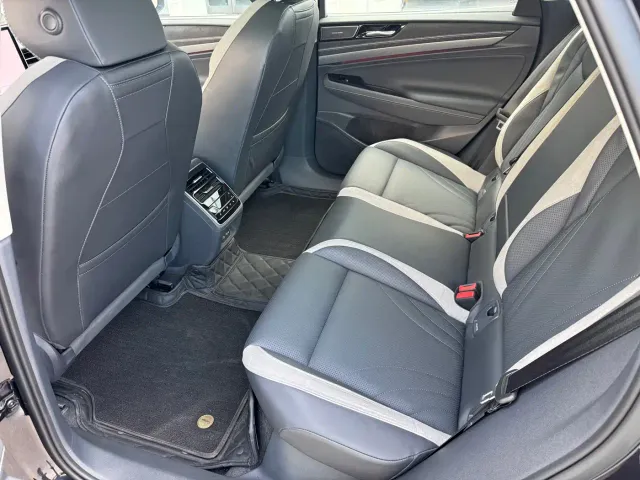 Volkswagen ID.7 Vizzion — Фото автомобиля 8
