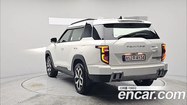 KGM Torres — Фото автомобиля 2