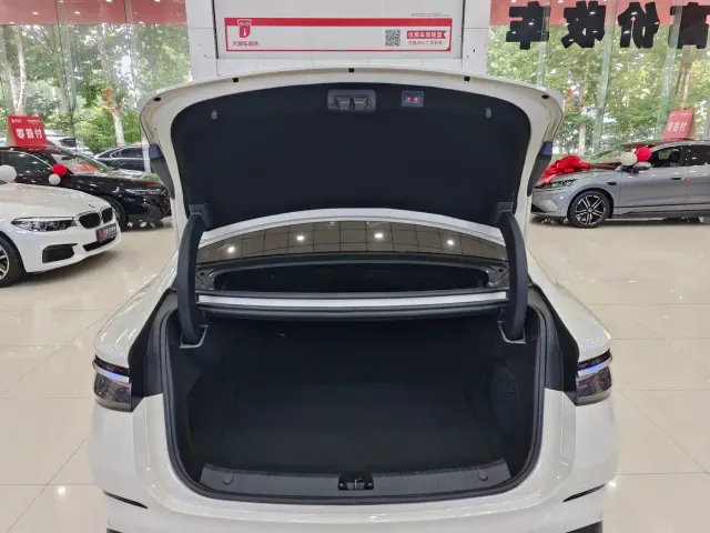 BYD Seal 07 EV — Фото автомобиля 14