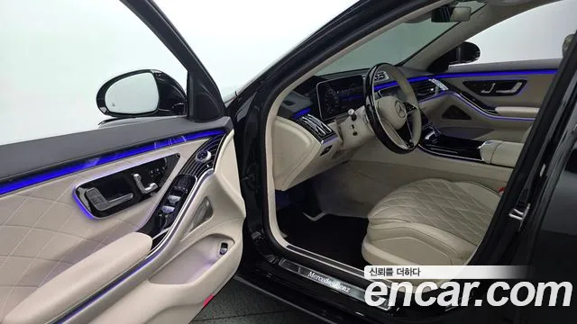 Mercedes-Benz S-Class — Фото автомобиля 11