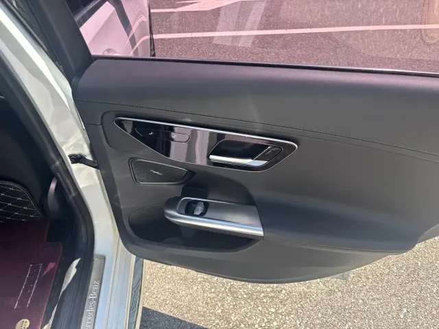 Mercedes-Benz C-Class — Фото автомобиля 15