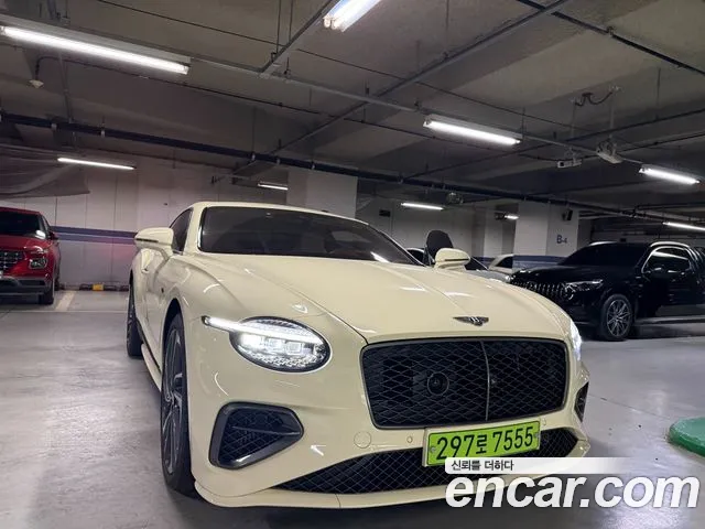 Фотография автомобиля — Bentley Continental