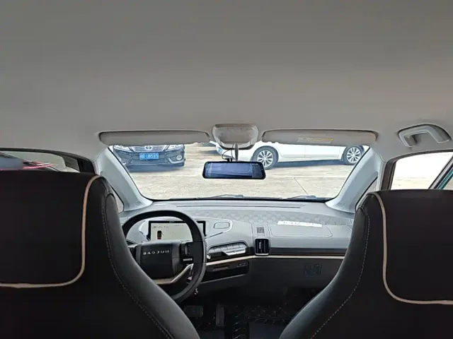 Baojun KiWi EV — Фото автомобиля 17