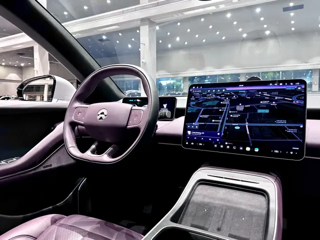 Nio ET5 Touring — Фото автомобиля 16