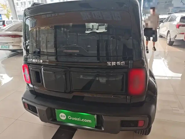 Baojun Yep — Фото автомобиля 5