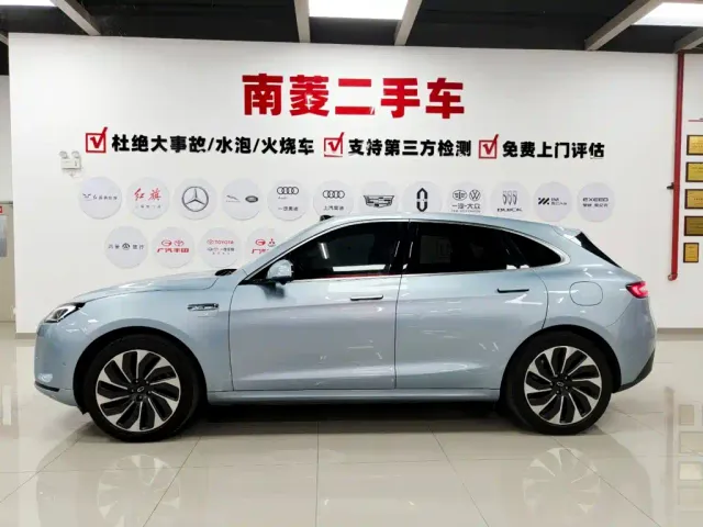 Aito M5 — Фото автомобиля 5