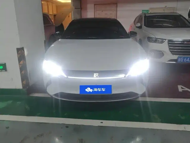 BYD Han — Фото автомобиля 2