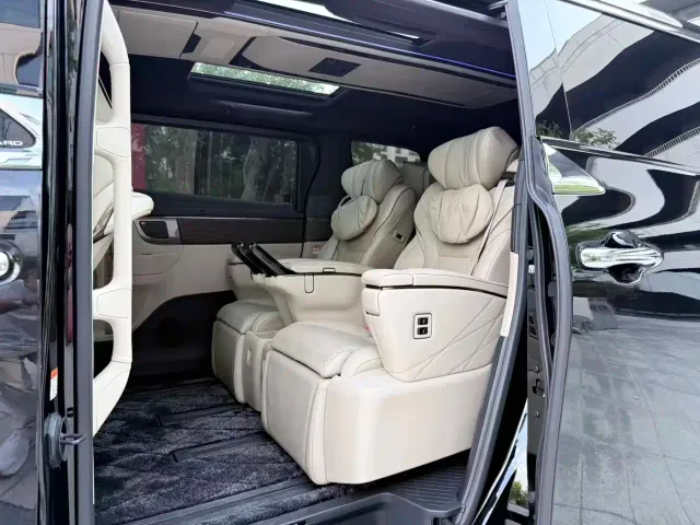 Toyota Alphard — Фото автомобиля 5