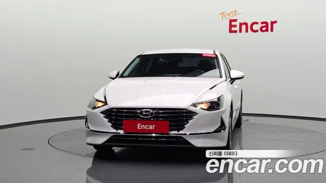 Hyundai Sonata Sonata (DN8) 2.0 LPG(Для проката) — Фото автомобиля 3