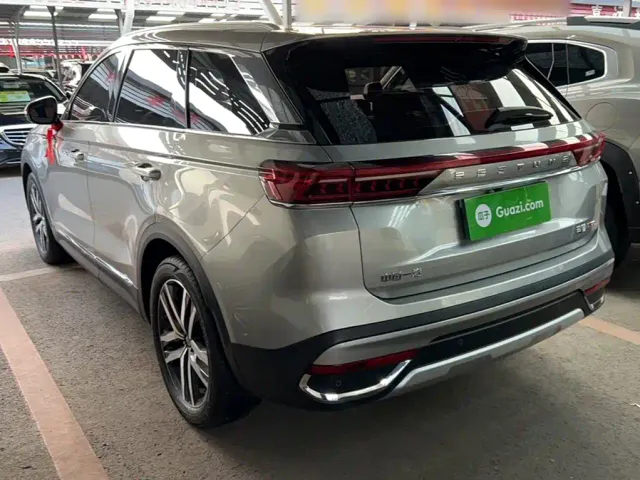 Bestune T99 — Фото автомобиля 20