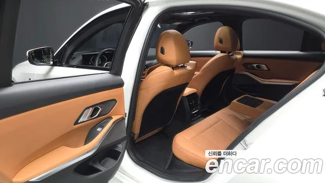 BMW 3 Series G20 — Фото автомобиля 16