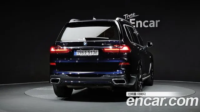 BMW X7 G07 — Фото автомобиля 4