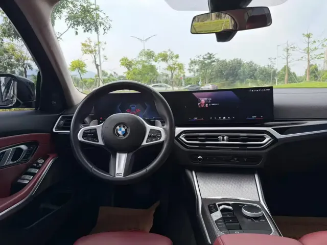 BMW 3 Series — Фото автомобиля 11