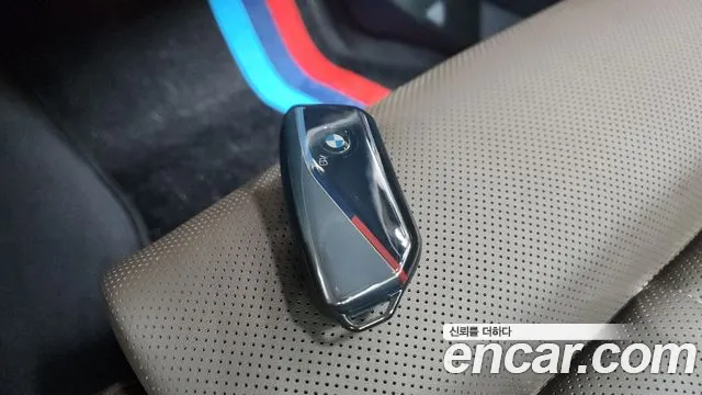 BMW 5-Series — Фото автомобиля 10