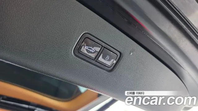 Genesis GV80 — Фото автомобиля 29