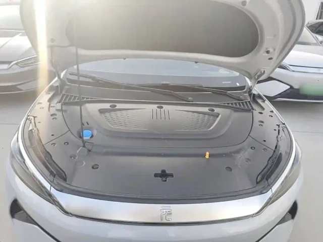 BYD Yuan PLUS — Фото автомобиля 19