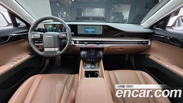 Hyundai Grandeur GN7 — Фото автомобиля 10