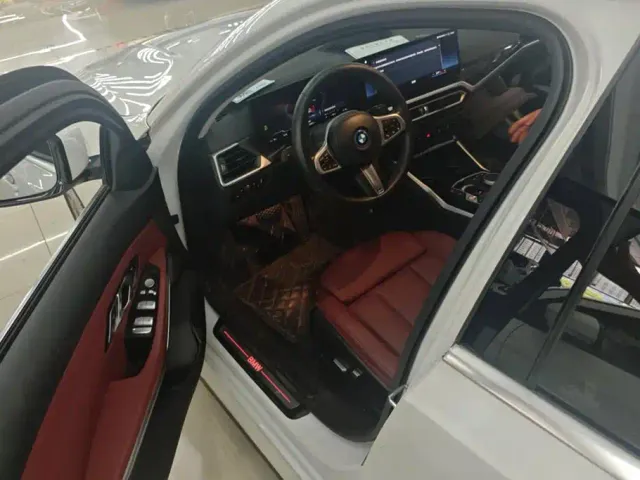 BMW i3 — Фото автомобиля 9