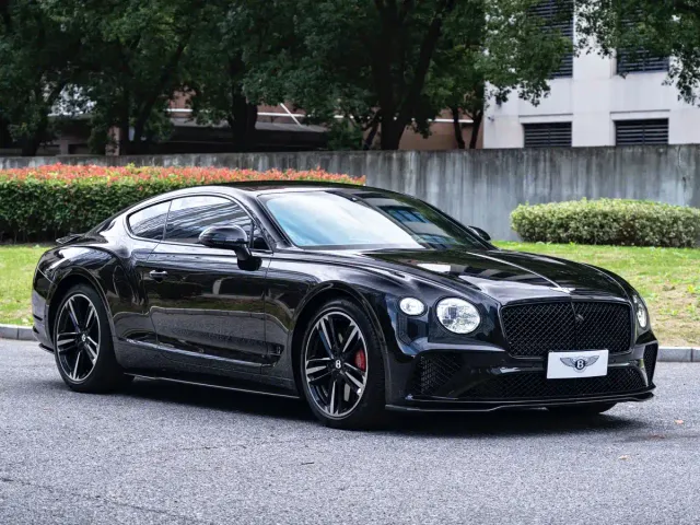 Bentley Continental — Фото автомобиля 3