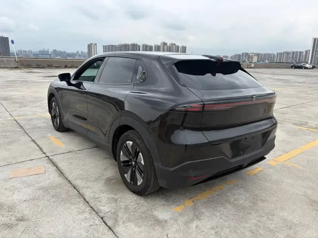 Deepal Shenlan S05 2026 620Max Pure Electric Edition — Фото автомобиля 5