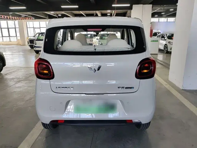 Wuling Hongguang Mini EV — Фото автомобиля 5